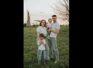 New Cresco Police Officer Harry Kitchen with wife Allison and sons Kyson and Krew.